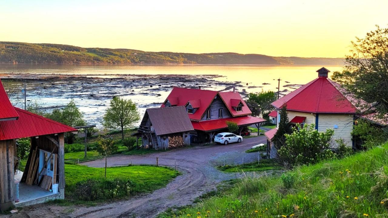 La Vieille Ferme, Ecogite Saint-Fulgence 외부 사진